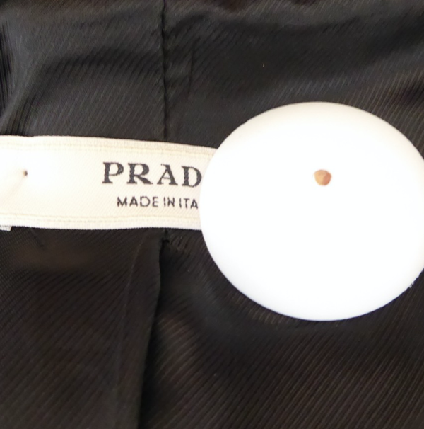 PRADA  Mantel mit Strassbesatz.   333A/3